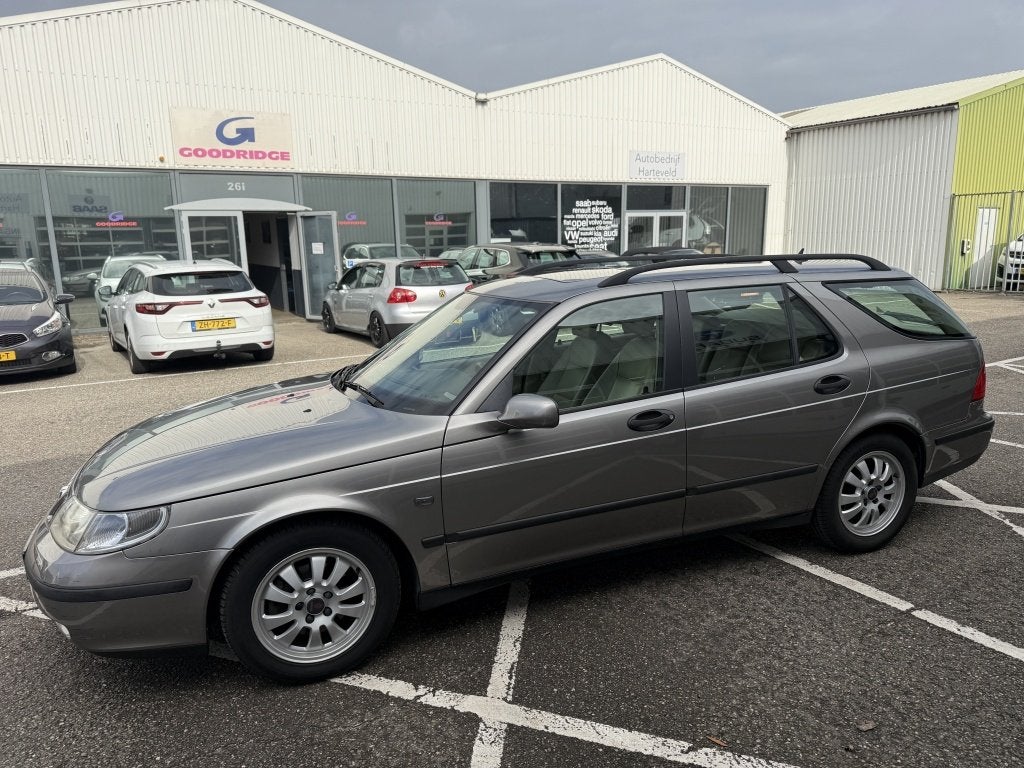 Saab 9-5 Estate 2.0t Linear Business Automaat (bj 2005), Automaat, Beige, 4 cilinders, 150 pk