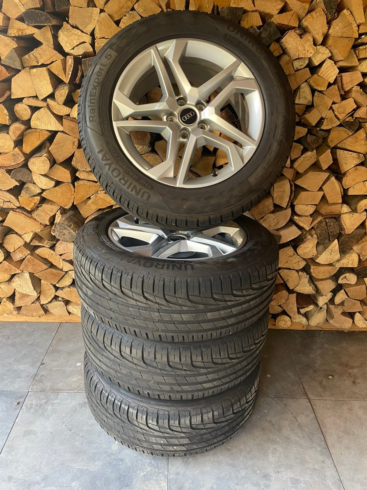 Nette set Audi velgen plus band !! GOED PROFIEL!!, Auto-onderdelen, Banden en Velgen, Ophalen, 18 inch, Velg(en), 235 mm