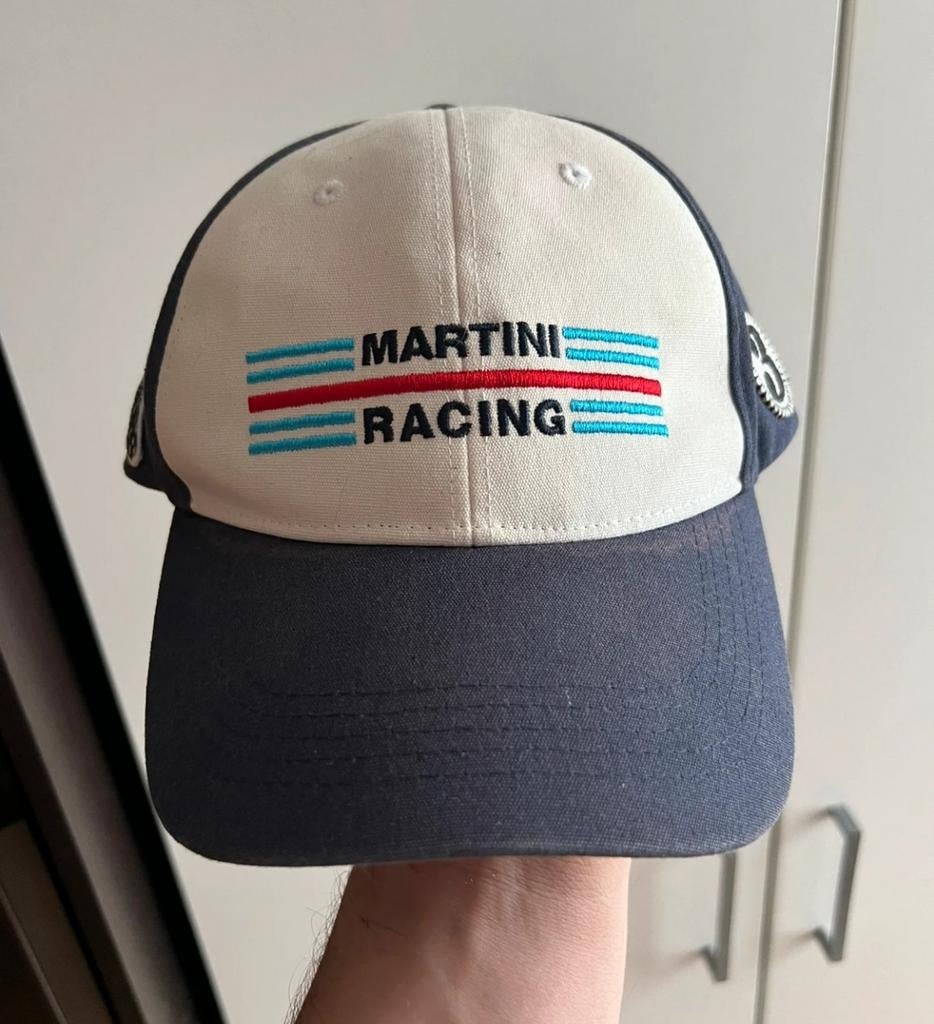 Origineel martini racing porsche pet / porsche cap, Kleding | Heren, Hoeden en Petten, Martini racing x porsche, One size fits all