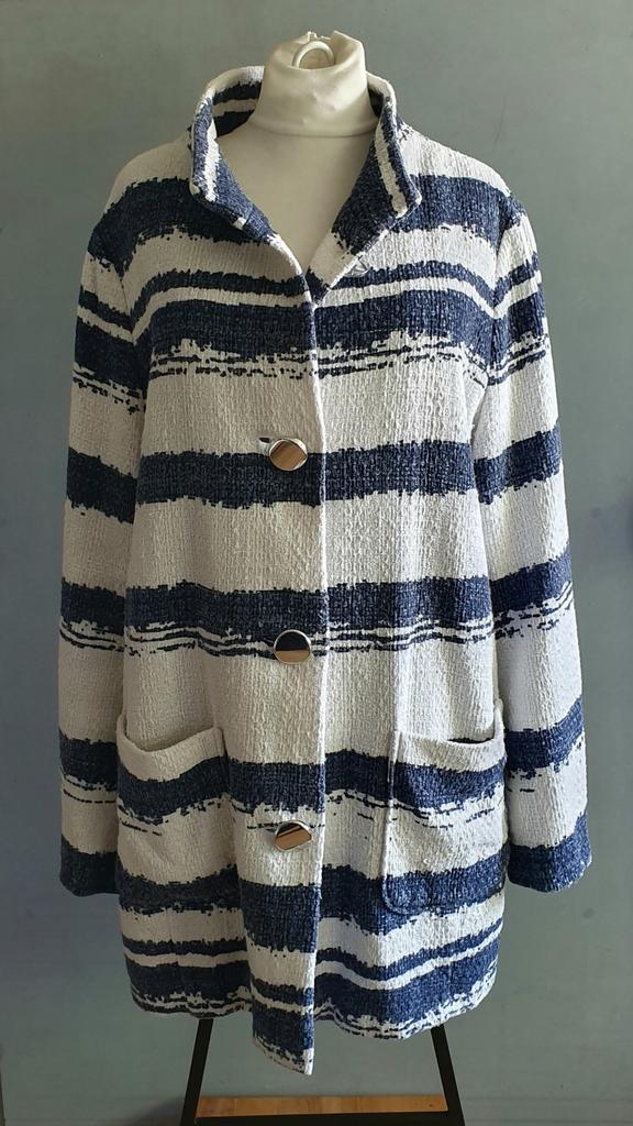 Caroline Biss jas, Ophalen of Verzenden, Zo goed als nieuw, Maat 42/44 (L), Blauw