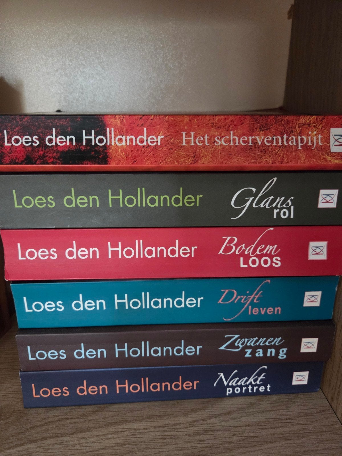 Boeken van Loes den Hollander, Ophalen, Loes den Hollander