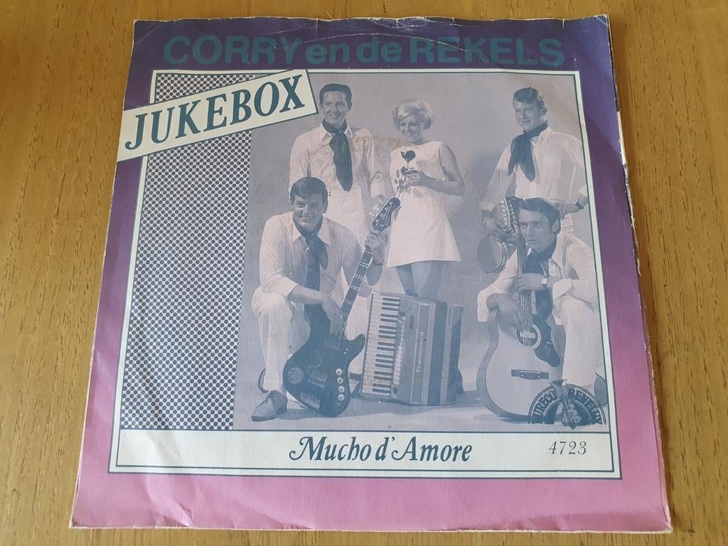 Corry en de Rekels - Jukebox / Mucho d' Amore ( Piraten ), Ophalen of Verzenden, Zo goed als nieuw, Overige formaten, Levenslied of Smartlap