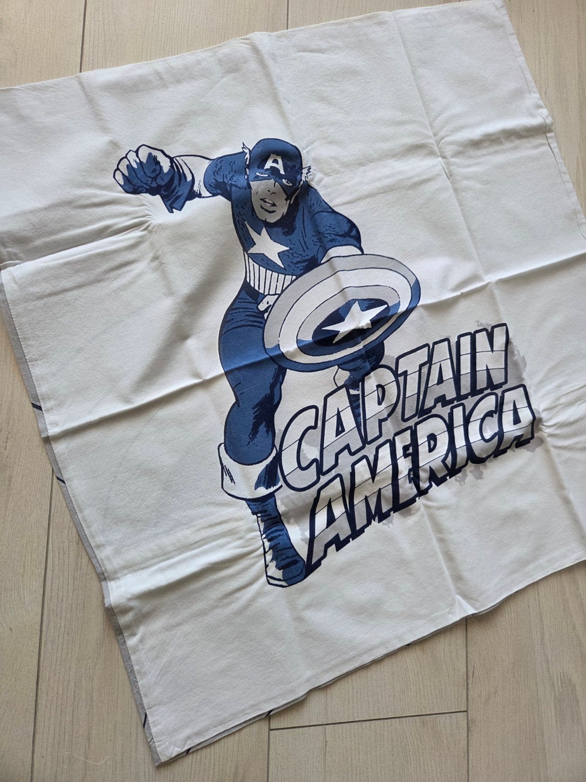 Dekbedovertrek Captain America & Iron Man, Ophalen of Verzenden, Gebruikt, Meerkleurig, Dekbedovertrek