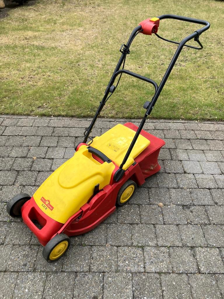 Wolf grasmaaier elektrische, Cirkelmaaier, Ophalen of Verzenden, Zo goed als nieuw, Opvangbak