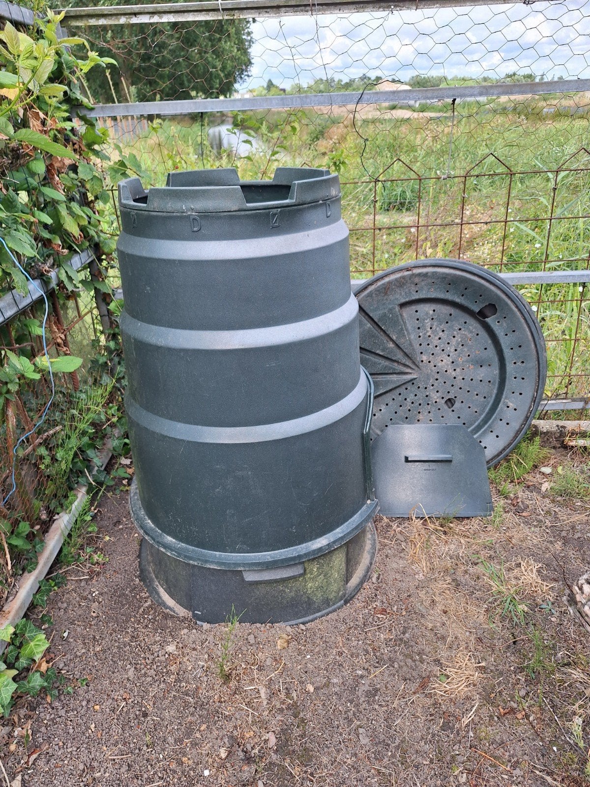 2 compostbakken, Tuin en Terras, Aarde en Mest, Ophalen, Tuinaarde