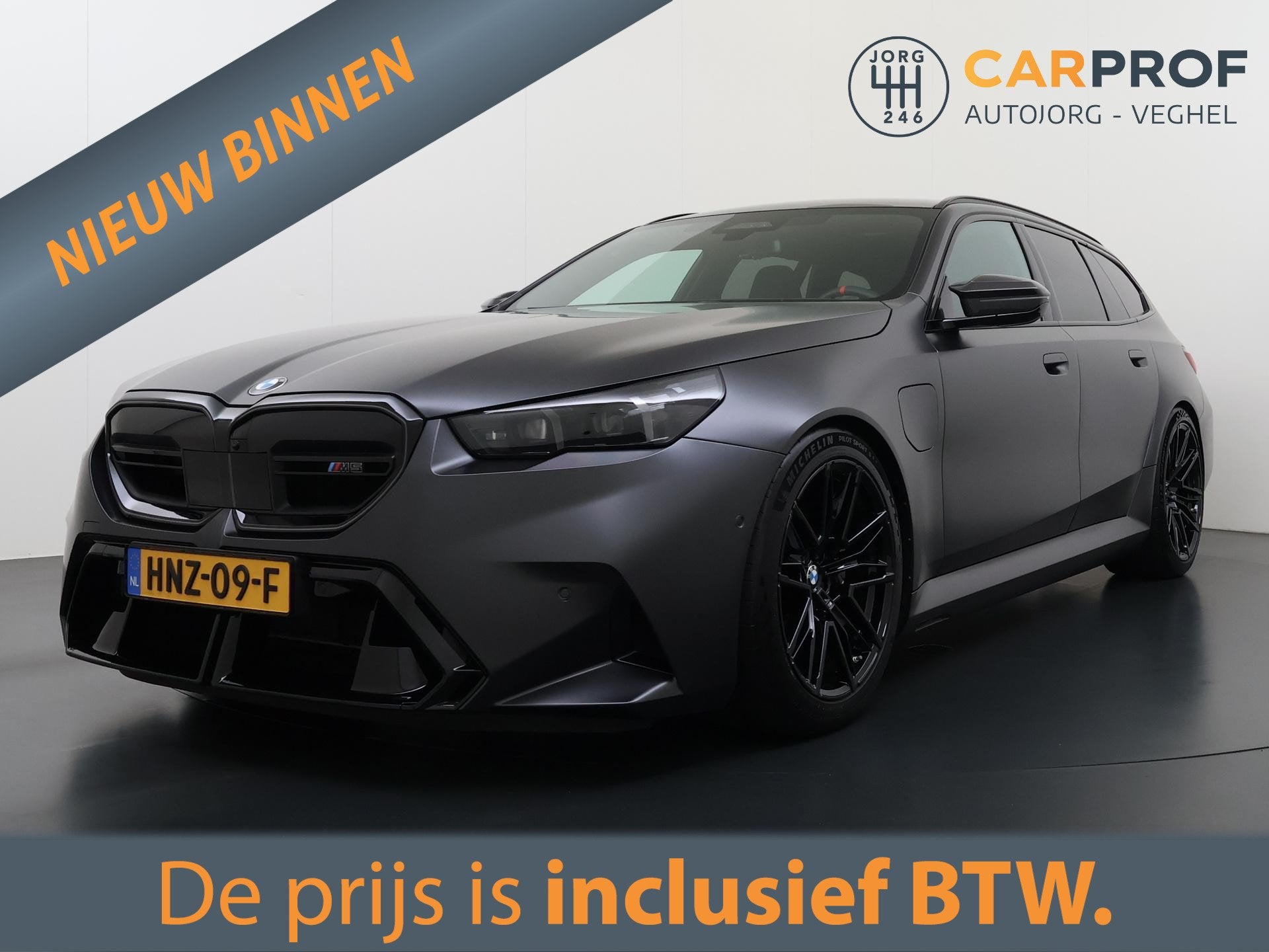 BMW 5-serie Touring M5 NL Auto | BTW | Keramische remmen | A, Auto's, Automaat, Dealer onderhouden, Gebruikt, 2000 kg