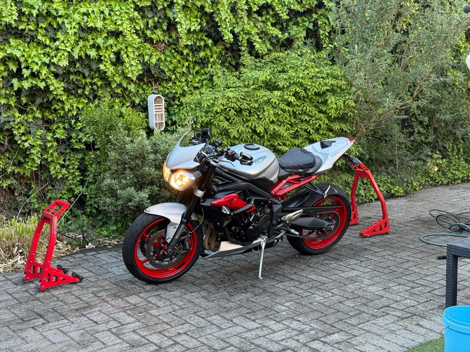 Triumph Street Triple 675 RX - Sportieve Naked Bike, Motoren, 675 cc, Motorrijbewijs A, Gebruikt, 3 cilinders