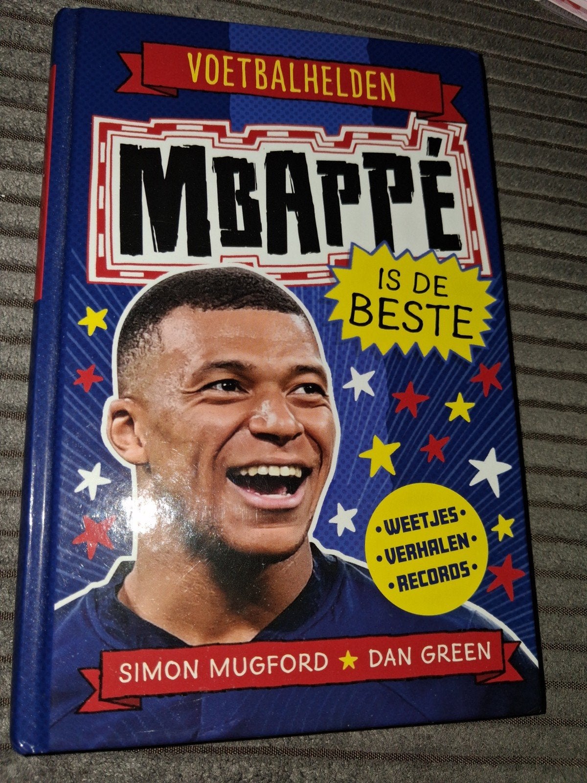 Voetbalhelden: Mbappé is de Beste - Boek, Ophalen, Zo goed als nieuw, Simon Mugford, Dan Green, Overige sporten