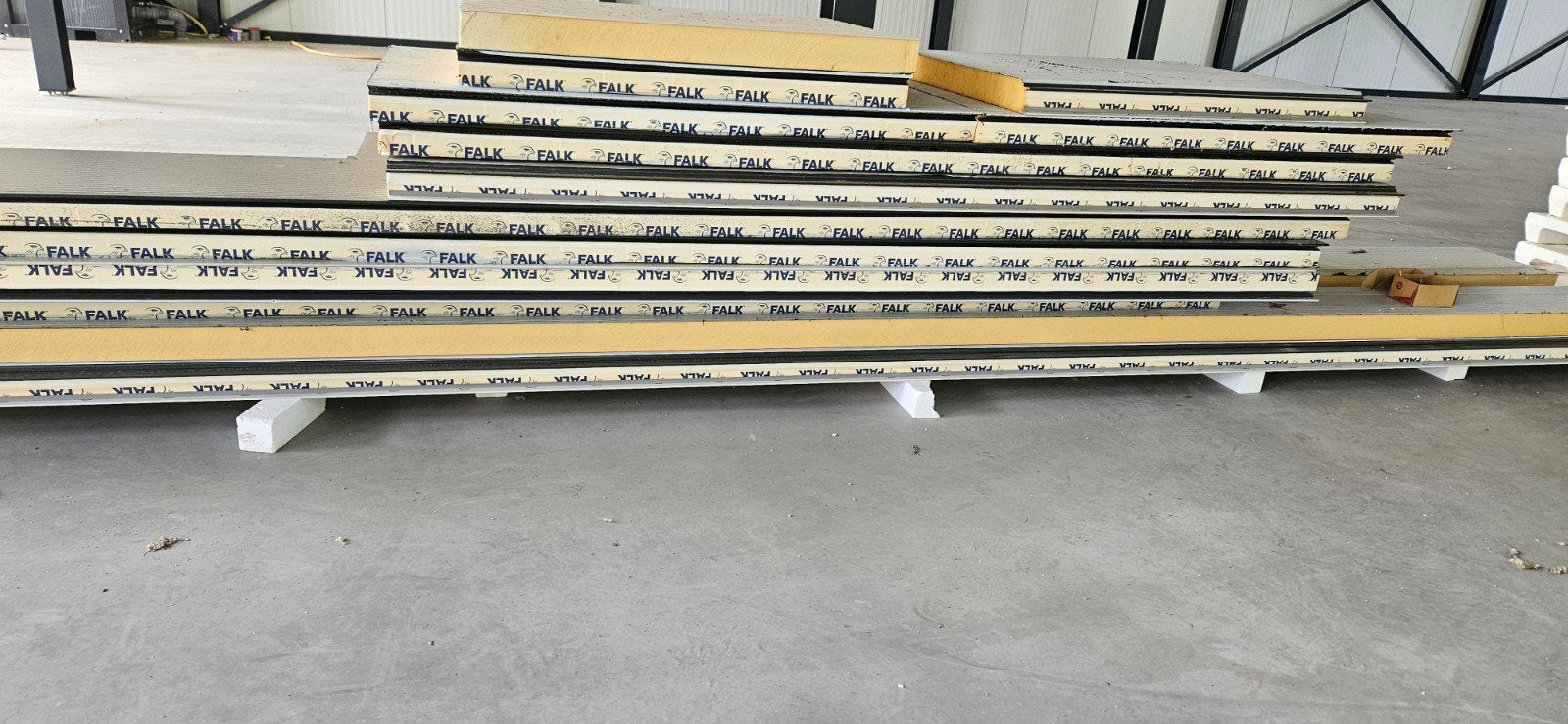 geisoleerde gevelplaten  kleur  ral 7016 10 cm dik, Doe-het-zelf en Verbouw, Platen en Panelen, Ophalen of Verzenden, Nieuw