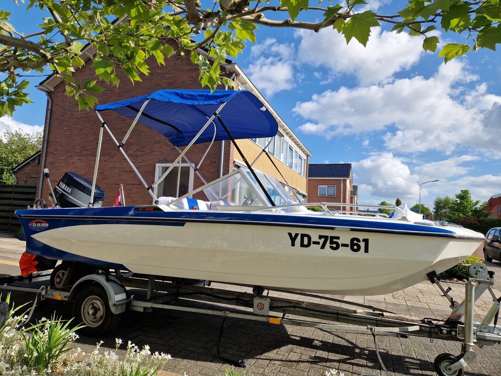 Glastron v156 met 90 pk Yamaha, Watersport en Boten, Speedboten, Zo goed als nieuw, Overige merken, Benzine, 70 tot 120 pk, Buitenboordmotor