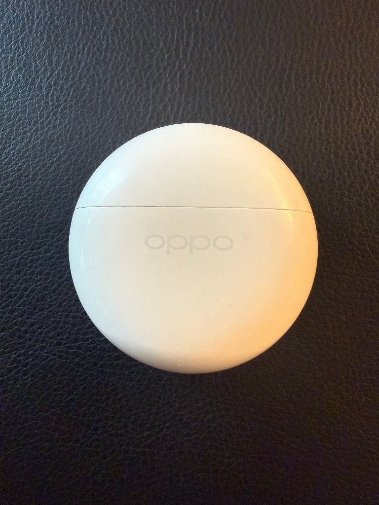 Original OPPO Enco Buds2 ETE42 white charging case, Gebruikt, Ophalen of Verzenden, In oorschelp (earbud), Oppo