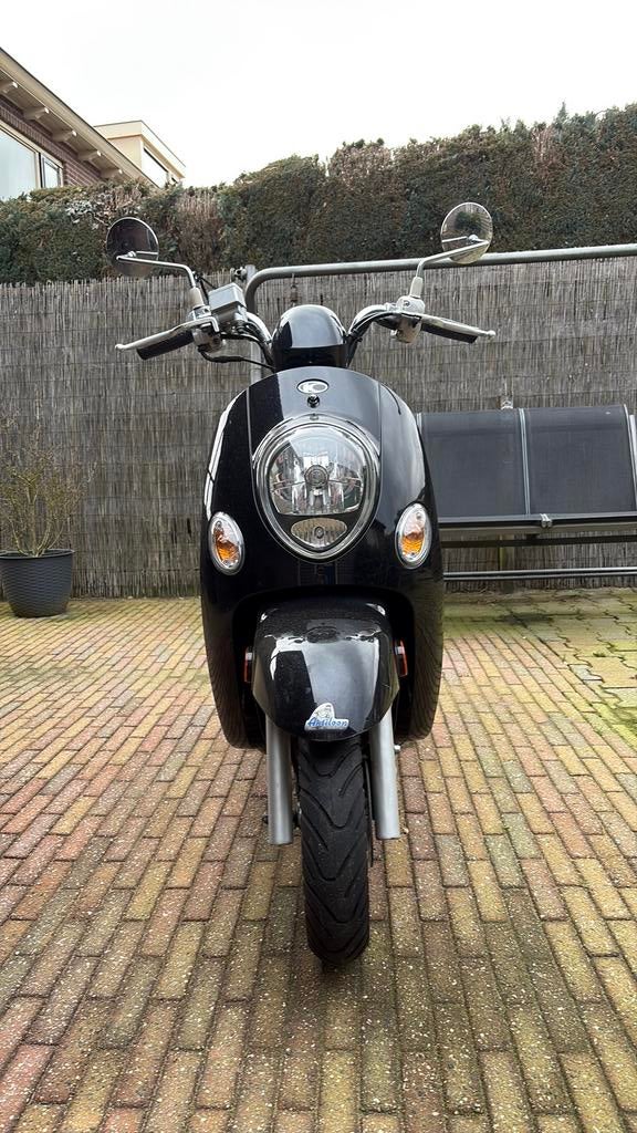 Kymco Sento, Fietsen en Brommers, Scooters | Kymco, Ophalen, Overige modellen, Zo goed als nieuw, Benzine