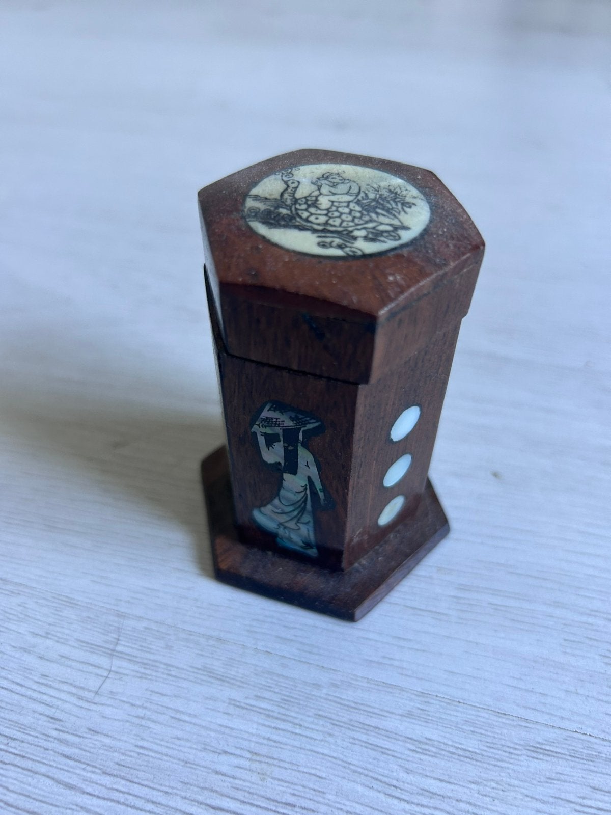 Hout parelmoer ingelegd doosje voor tandenstokers, Antiek en Kunst, Ophalen of Verzenden