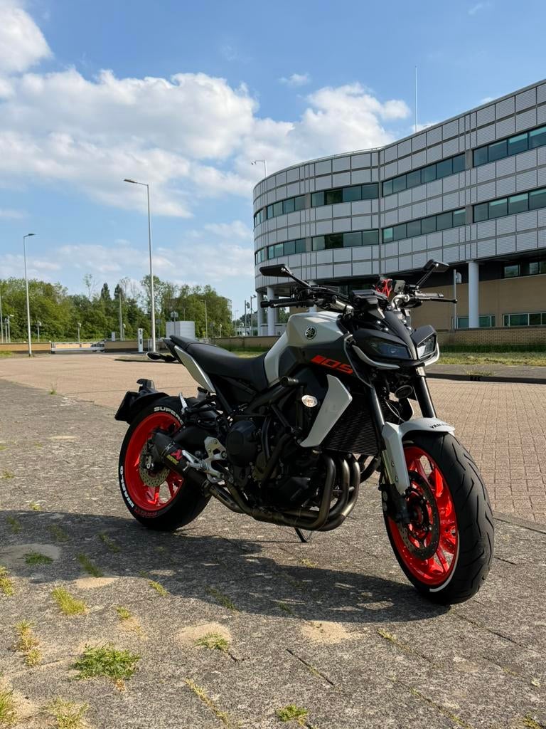 Yamaha MT-09 | 2020 | Nette staat, Motoren, Handvatverwarming, Motorrijbewijs A, 3 cilinders, Particulier
