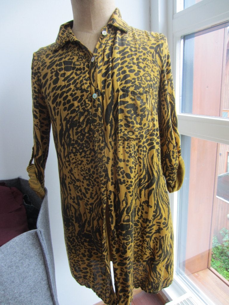Sensi wear, camouflage jurk, maat M, Kleding | Dames, Jurken, Maat 38/40 (M), Ophalen of Verzenden, Sensi Wear, Zo goed als nieuw