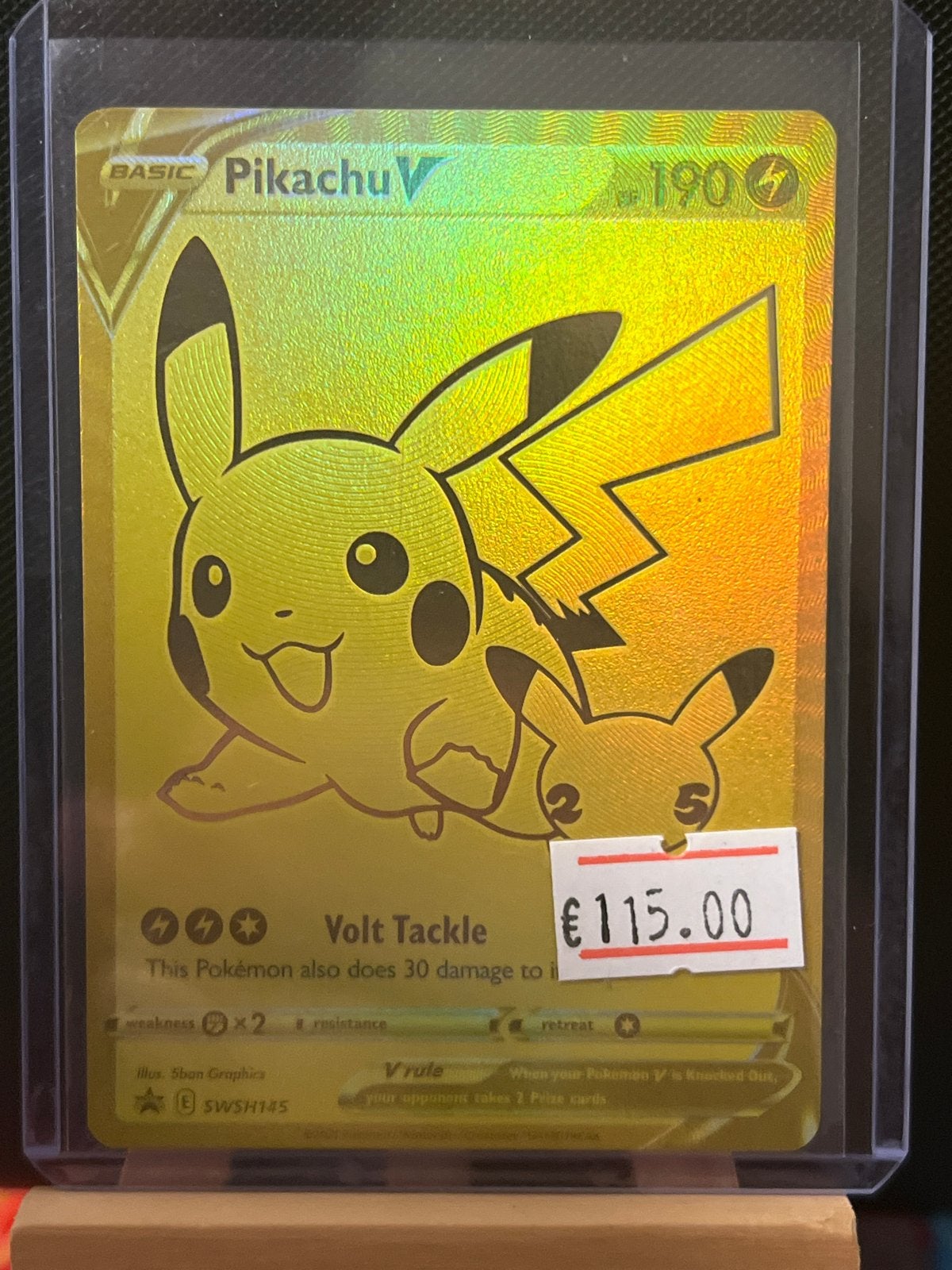 Pikachu V Gold SWSH145 Pokémon Kaart - Zo goed als nieuw, Ophalen of Verzenden, Zo goed als nieuw, Losse kaart, Foil