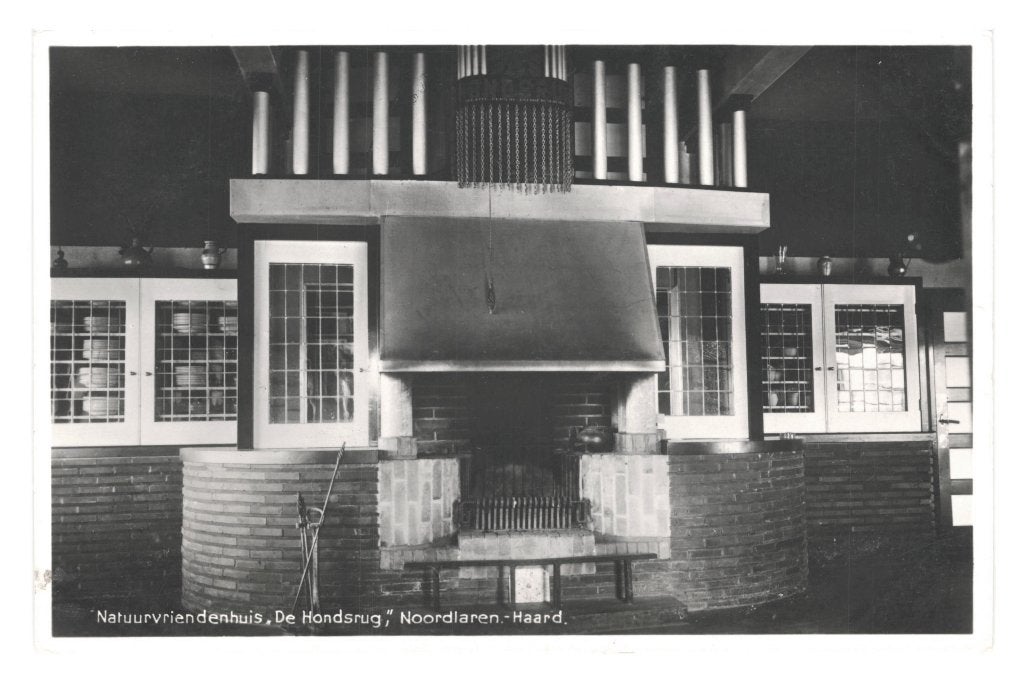 968206	Noordlaren	Gr 1937 De Hondsrug	Natuurvriendenhuis, Ophalen of Verzenden, 1920 tot 1940, Gelopen, Groningen