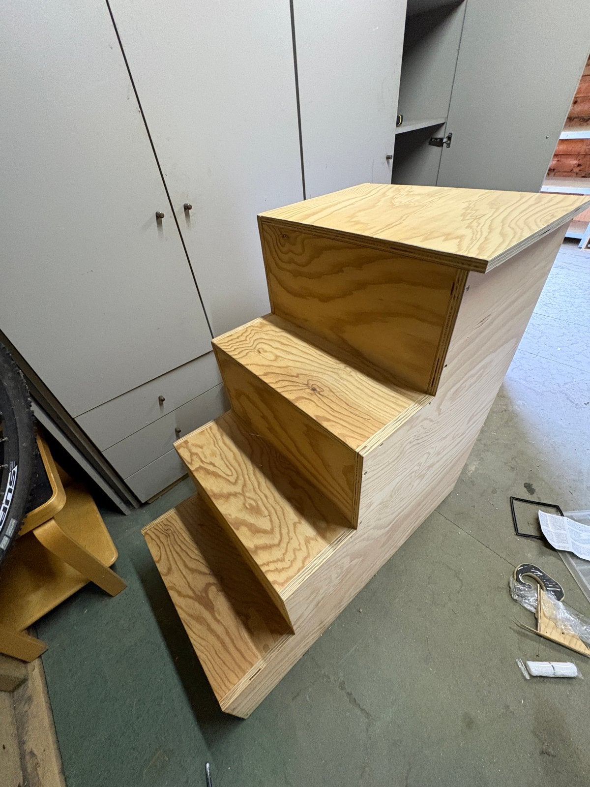 Houten trap met 4 treden, Ophalen of Verzenden, Gebruikt