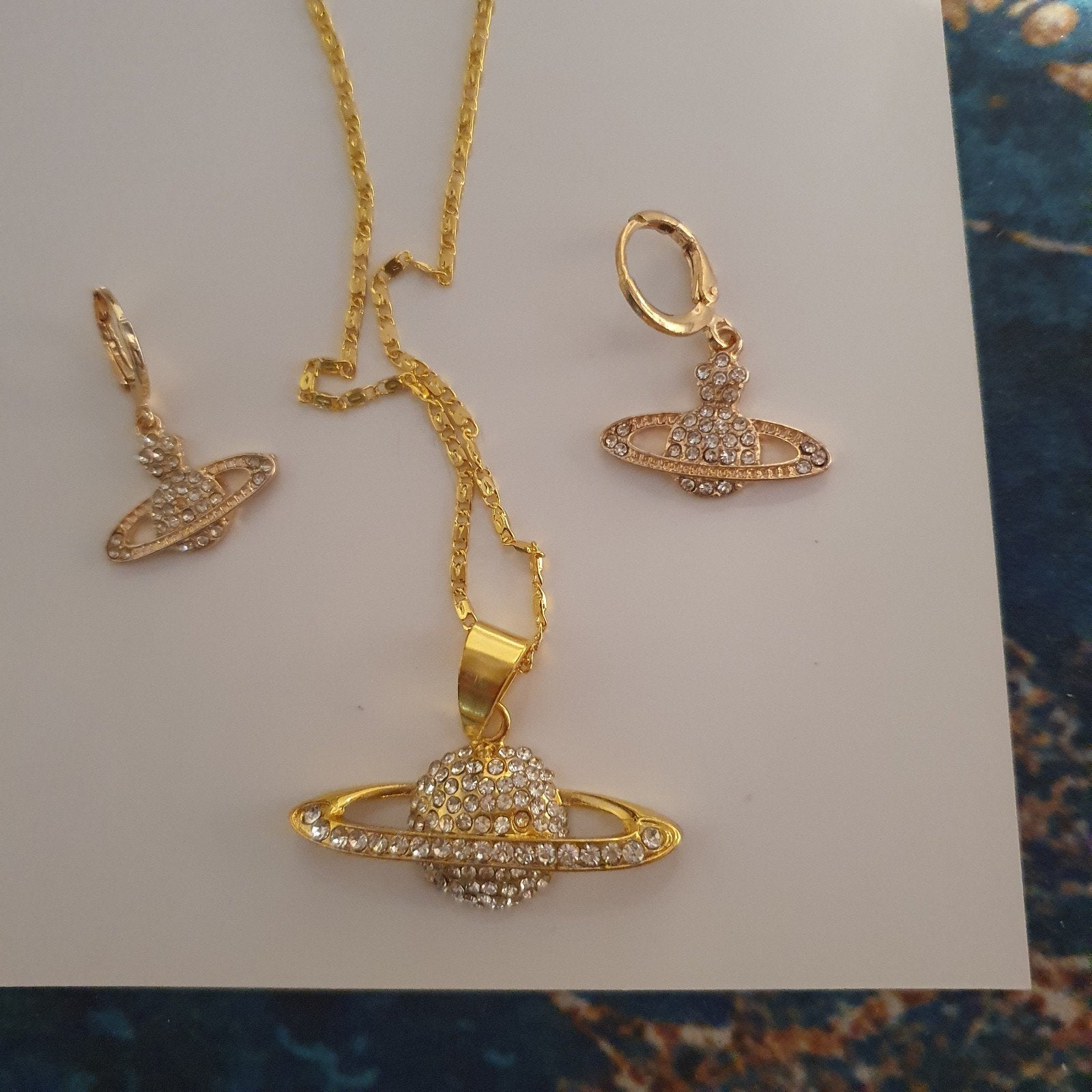 ZEER MOOI SETJE KETTING EN OORBELLEN, Sieraden, Tassen en Uiterlijk, Kettingen, Ophalen, Zilver, Overige materialen
