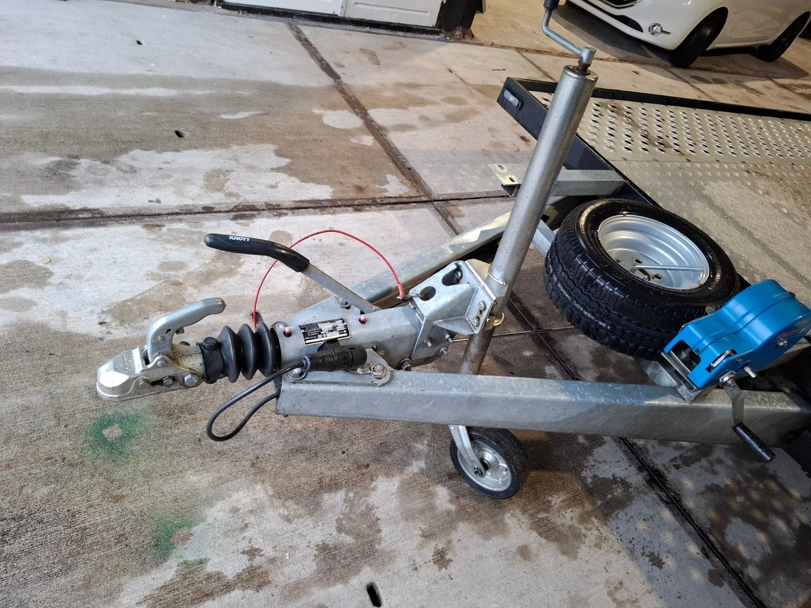 Te koop aanhangwagen, Ophalen, Autobedrijf Doetinchem, Jandeboerdoesburg01@gmail.com, Zweedsestraat 2-10 7202ck