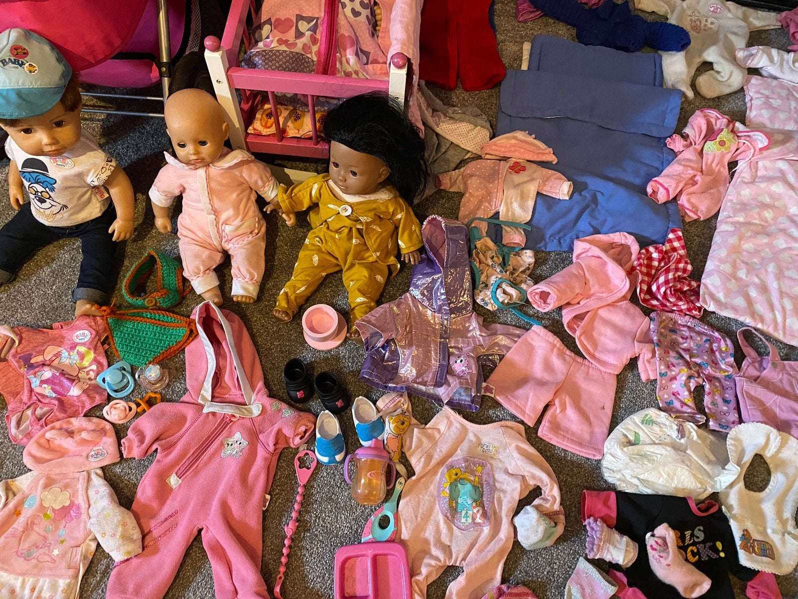 Poppenspullen inclusief poppenbedje, Ophalen of Verzenden, Gebruikt, Babypop