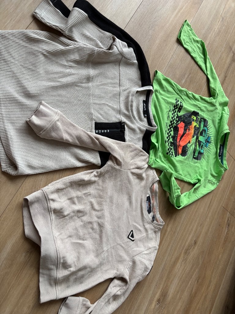 Jongens shirt/trui mt 128, Trui of Vest, Ophalen of Verzenden, Zo goed als nieuw, Onbekend