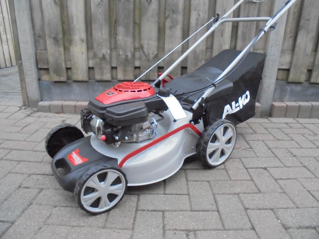 NIEUWE AL-KO GRASMAAIER MET AANDRIJVING, Tuin en Terras, Grasmaaiers, Ophalen, Cirkelmaaier, AL-KO, Versnellingen