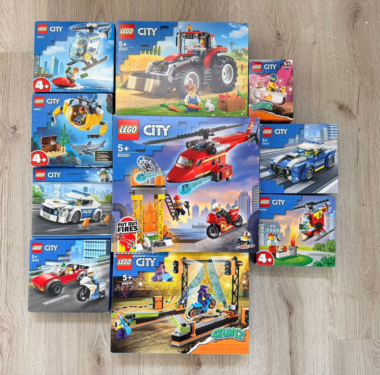 Partij lego city oa politie, helikopter, tractor, Kinderen en Baby's, Speelgoed | Duplo en Lego, Ophalen of Verzenden, Zo goed als nieuw