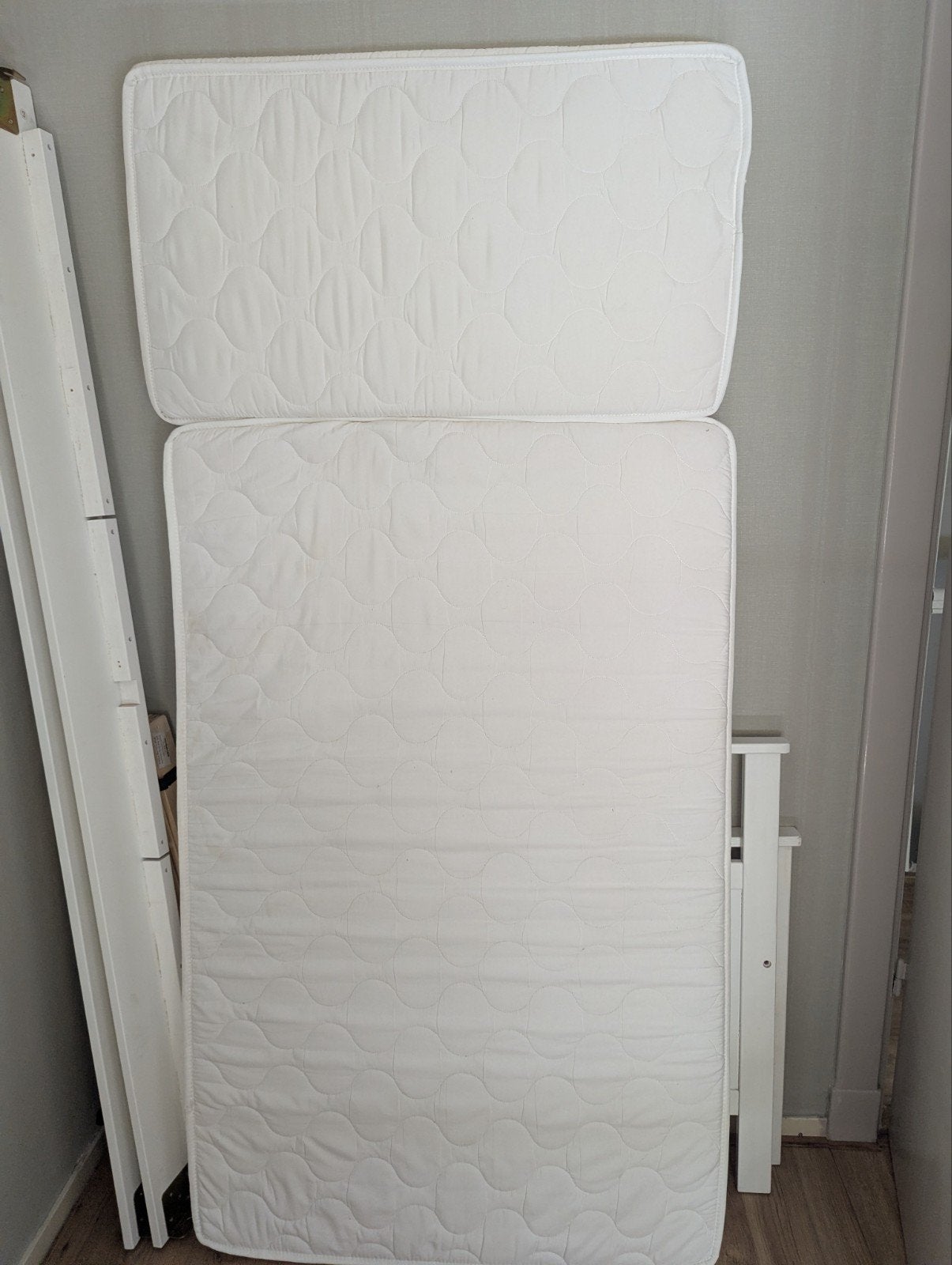 Matras voor meegroeibed/eenpersoonsbed 90x190 - Zeer schoon, Huis en Inrichting, Slaapkamer | Matrassen en Bedbodems, Ophalen