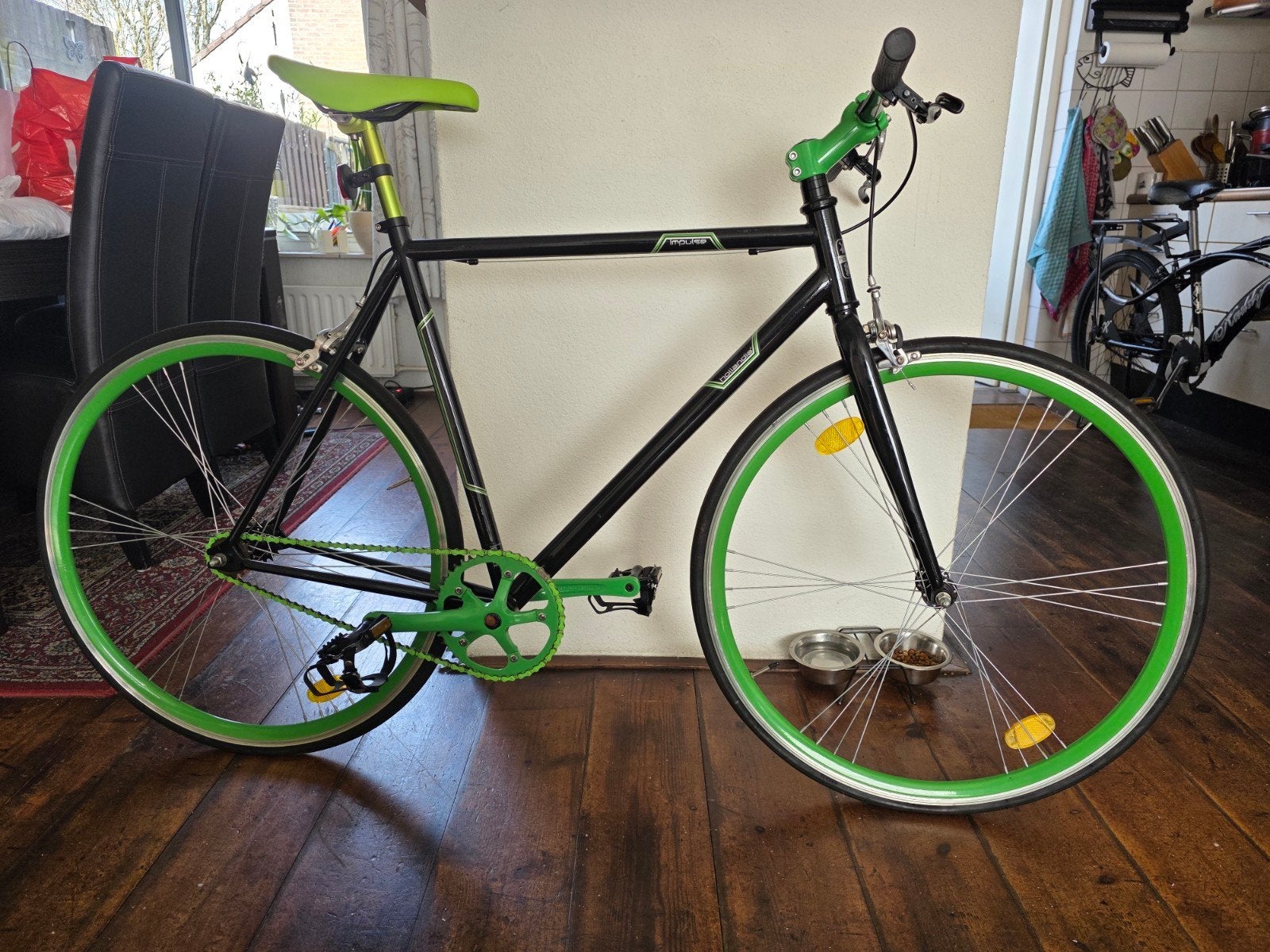 Fixy gear fiets 28in wielen z.g.a.n, 55 tot 59 cm, Ophalen, Velgrem, Jaren '20 of ouder