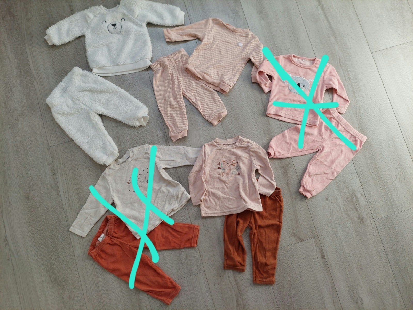 Pyjama's maat 74 meisje pyjama winter velours pyjama fleece, Ophalen of Verzenden, Zo goed als nieuw, Meisje, Nacht- of Onderkleding