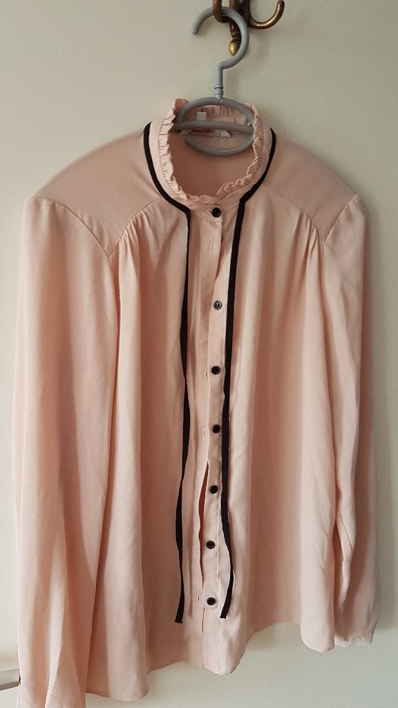 zalmroze blouse met zwart randje, Clockhouse maat 38, Ophalen, Gedragen, Maat 38/40 (M), Roze