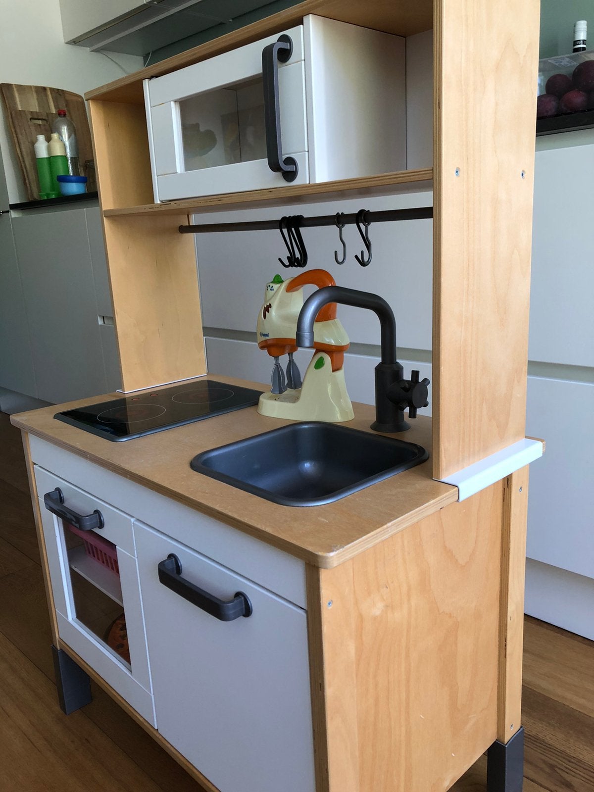 Ikea speelkeukentje met oa mixer, Ophalen, Zo goed als nieuw