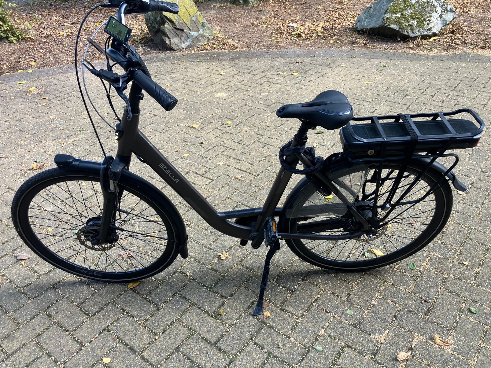 Stella, Zo goed als nieuw, 51 tot 55 cm, 50 km per accu of meer, Ophalen