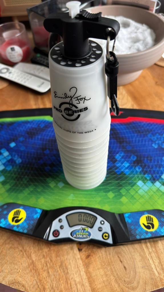 Speed stacking set, Ophalen of Verzenden, Zo goed als nieuw