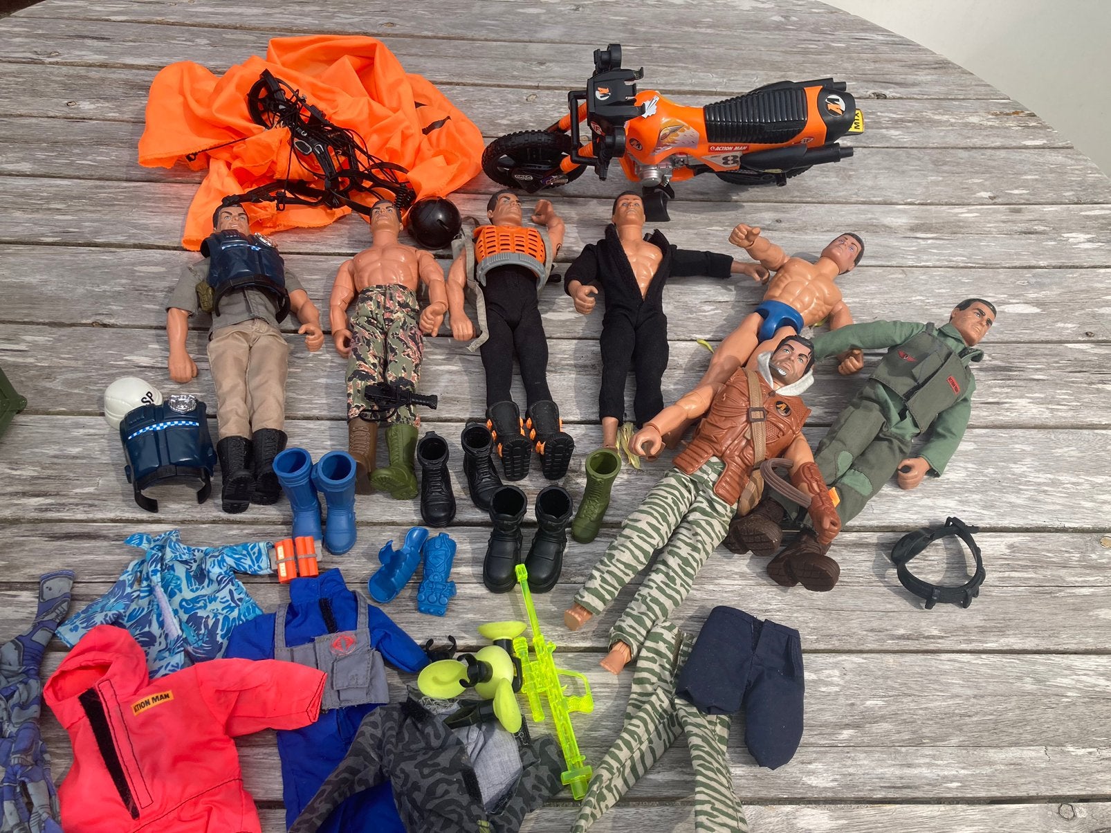 Action man 7x met accesoires, Ophalen of Verzenden, Gebruikt