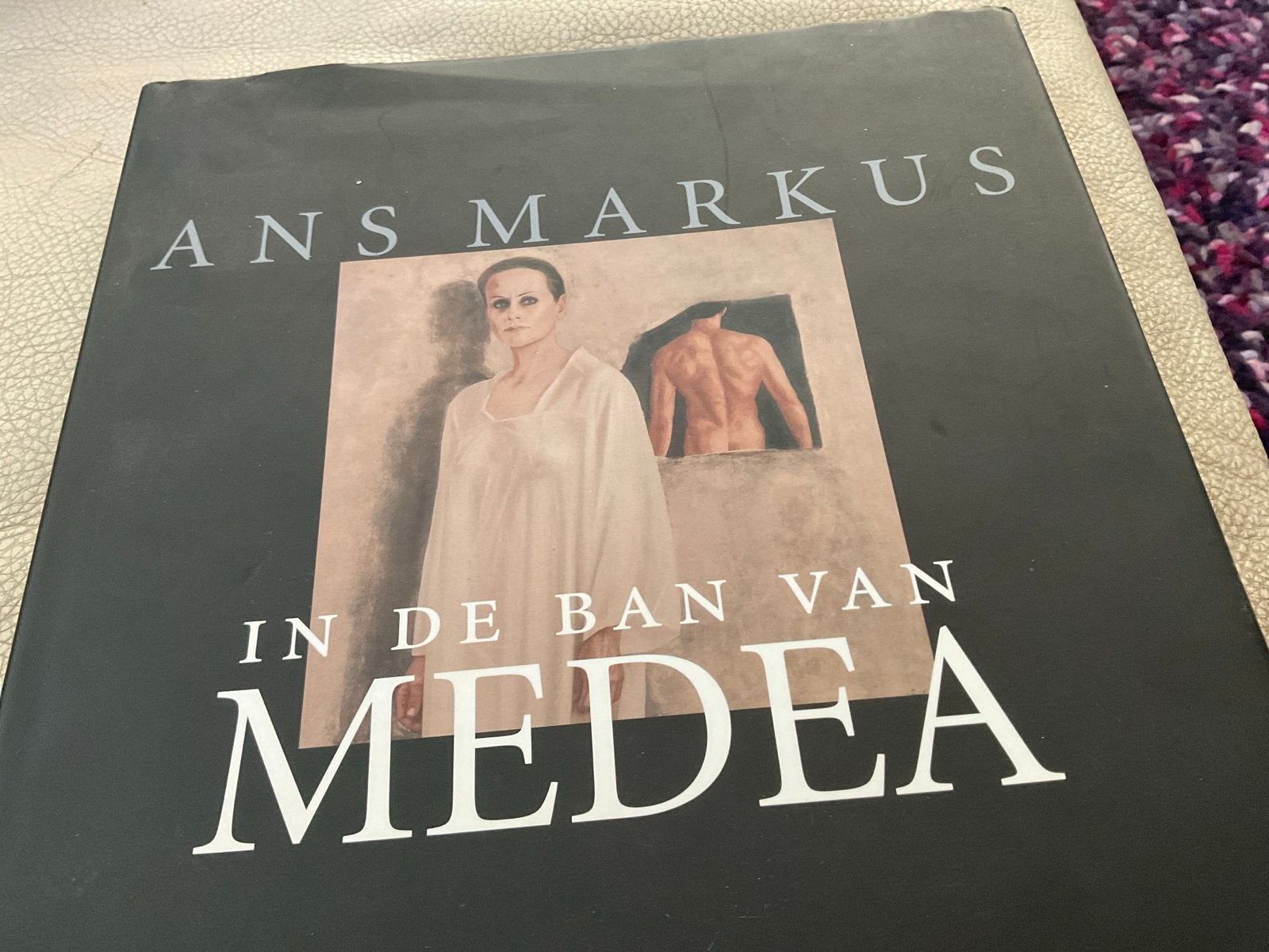 Ans Markus - In de Ban van Medea (Nieuw), Ophalen of Verzenden, Nieuw, Overige onderwerpen