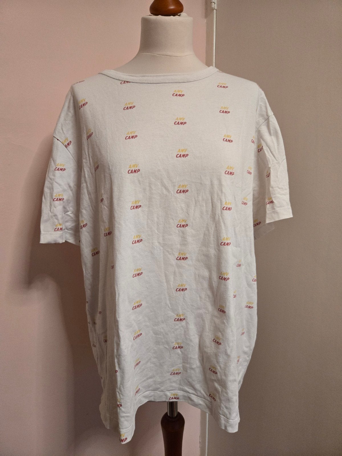 American Vintage T-shirt M/L met 'AMV CAMP' print, Kleding | Dames, T-shirts, Maat 38/40 (M), Wit, Ophalen of Verzenden, Korte mouw