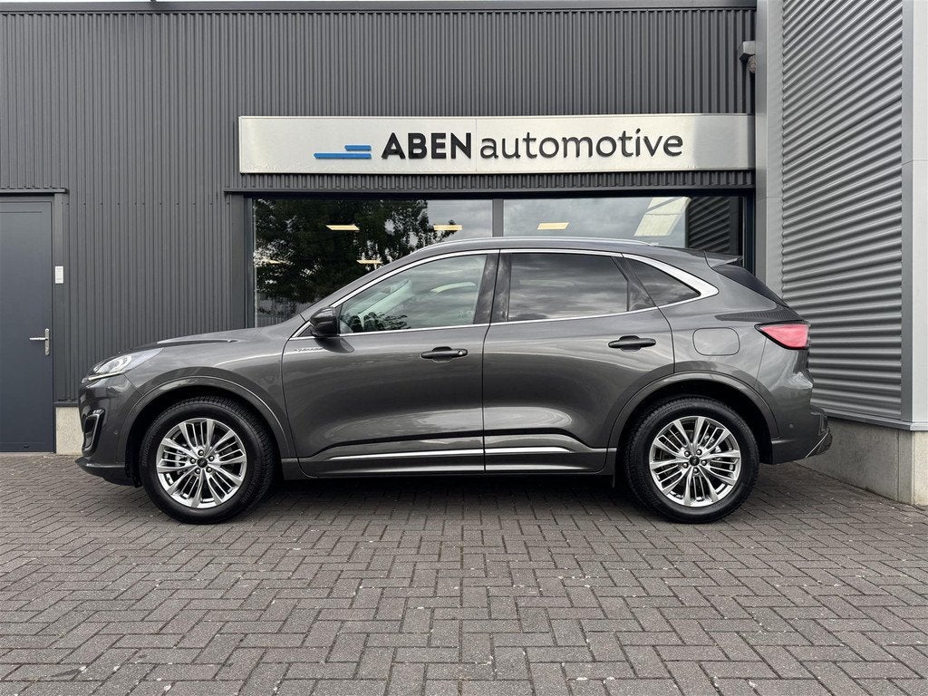 Ford Kuga 1.5 EcoBoost 150PK Vignale (TREKHAAK|LEDER|ACC|HUD, Zwart, Bedrijf, Handgeschakeld, 3 cilinders
