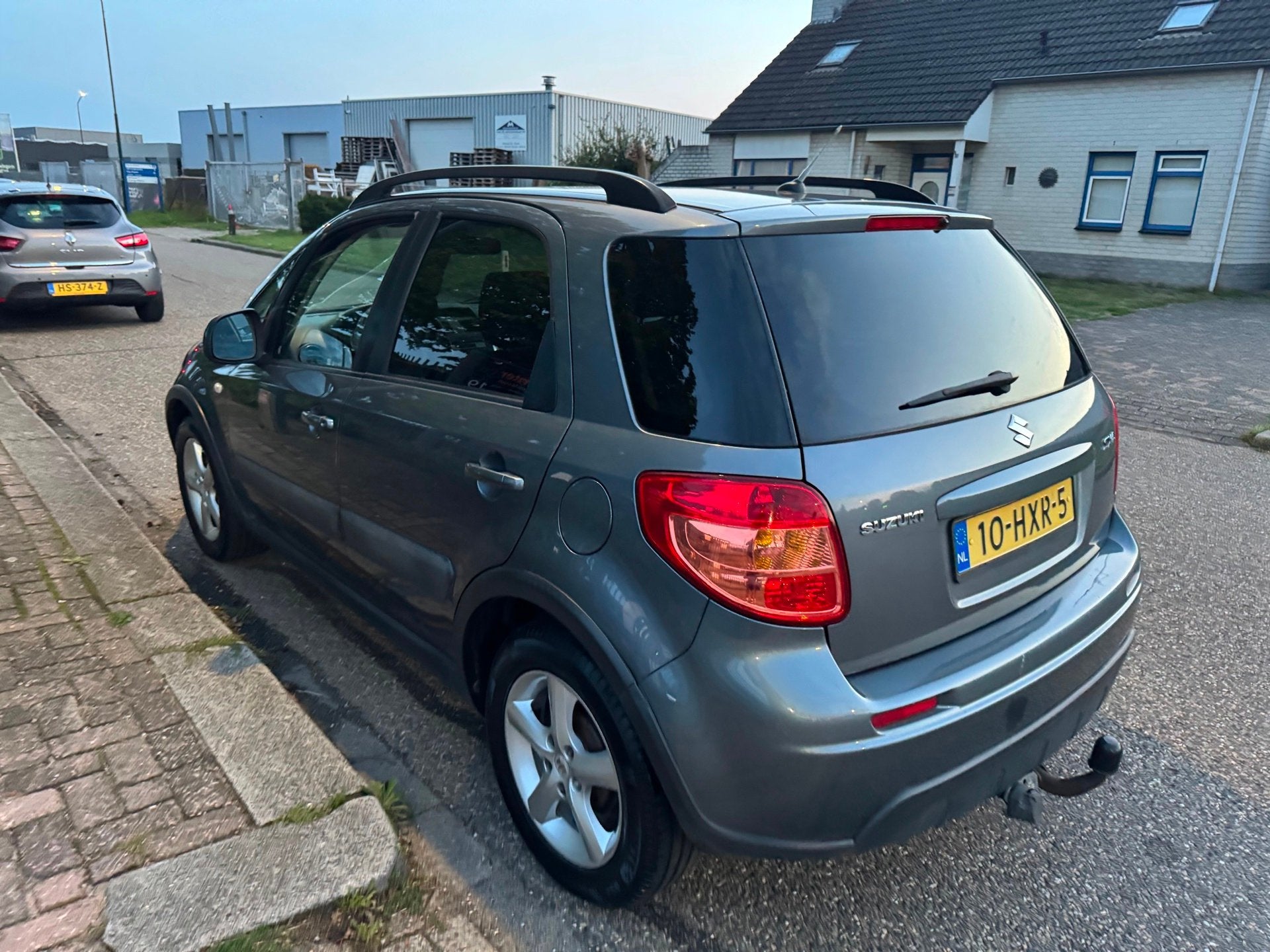 Suzuki SX4 1.6 Shogun Airco,trekhaak,1e eigenaar, Gebruikt, 4 cilinders, Origineel Nederlands, Handgeschakeld