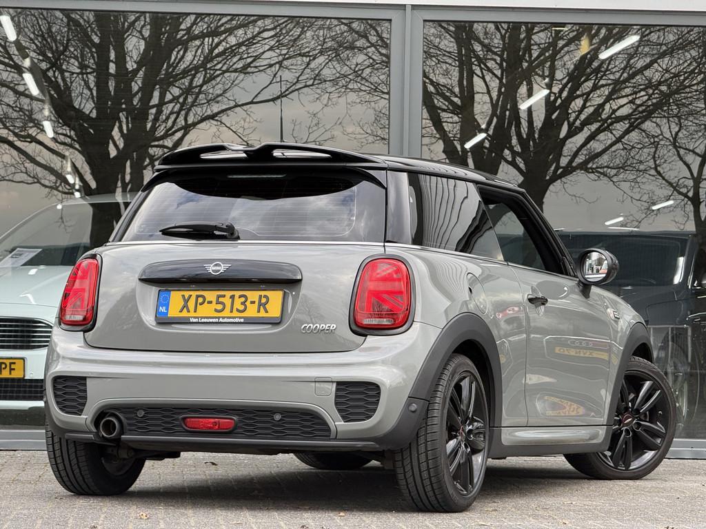 MINI 1.5 Cooper John Cooper Works | RIJKLAAR | JCW | Automaa, Auto's, 136 pk, Gebruikt, 4 stoelen, Alcantara