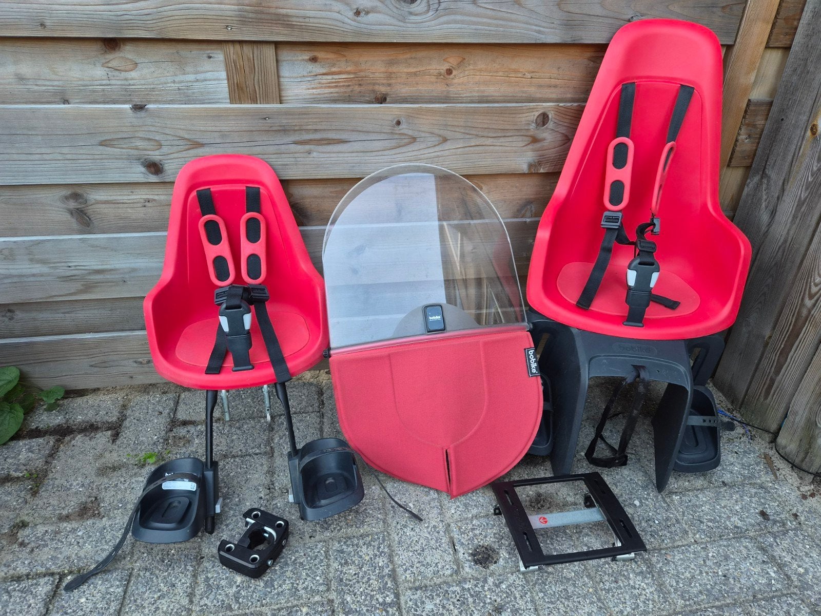 Bobike One Mini + One Maxi rood + windscherm – complete set, Ophalen, Achterzitje, Voetsteuntjes, 9 t/m 18 kg