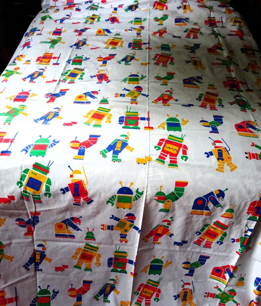 Katoenen lap wit met robots in basis kleuren 140 x 240 cm, Gebruikt, Overige kleuren, Verzenden, 120 cm of meer