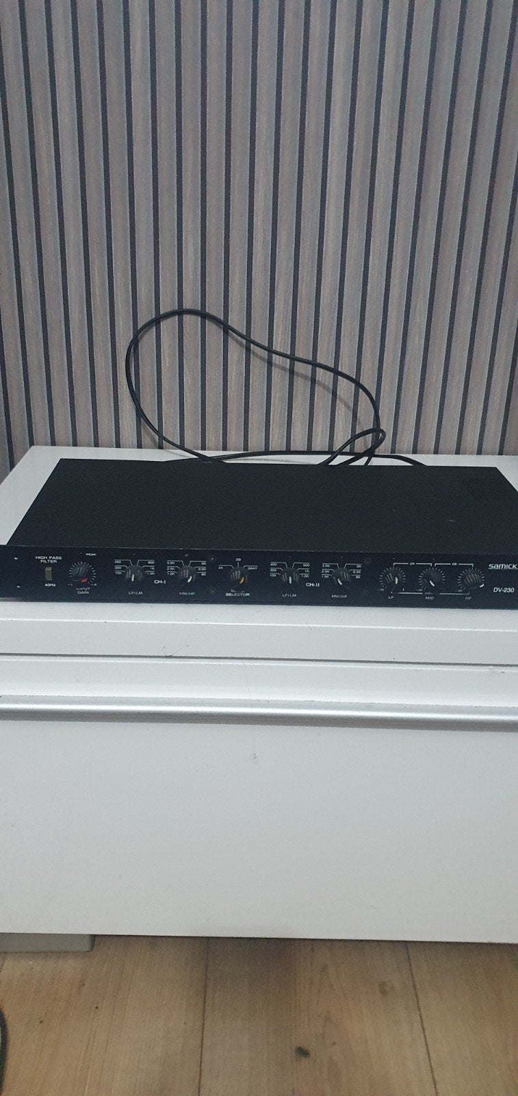 Samick DV-230 Crossover - Audio Processor, Ophalen of Verzenden, Gebruikt, Audio
