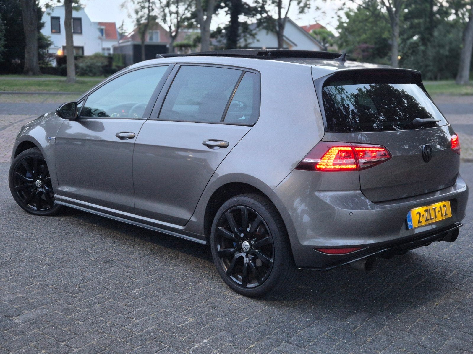 Volkswagen Golf 7 GTE  Panoramadak Virtual Cockpit 
€9500!, Automaat, Overige kleuren, Bedrijf, Vierwielaandrijving