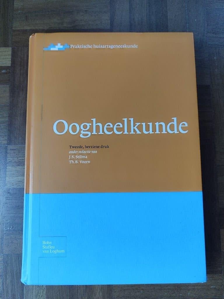 Studieboek Geneeskunde; oogheelkunde, Boeken, Verzenden, Beta, Zo goed als nieuw, WO