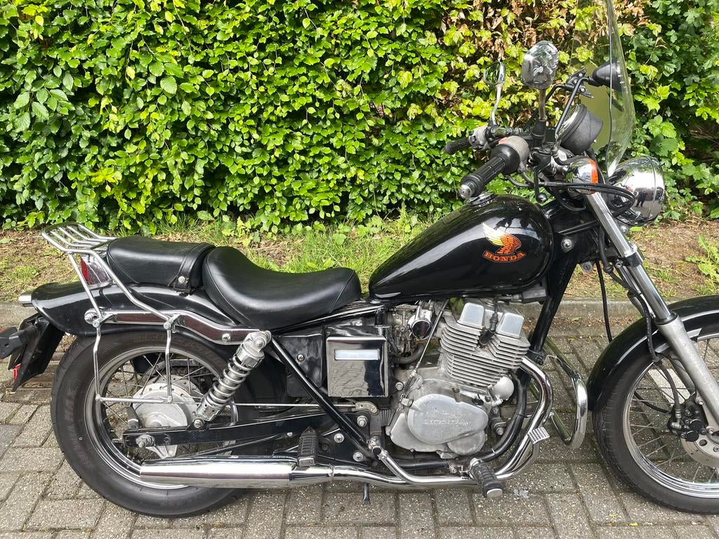 Aangeboden honda rebel 250, Motoren, 250 cc, ., Chopper, Bedrijf