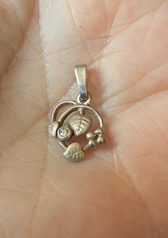 Zilveren Kettinghangertje -Zilvergehalte 925, Overige voorstellingen, Ophalen of Verzenden, Zo goed als nieuw, Zilver
