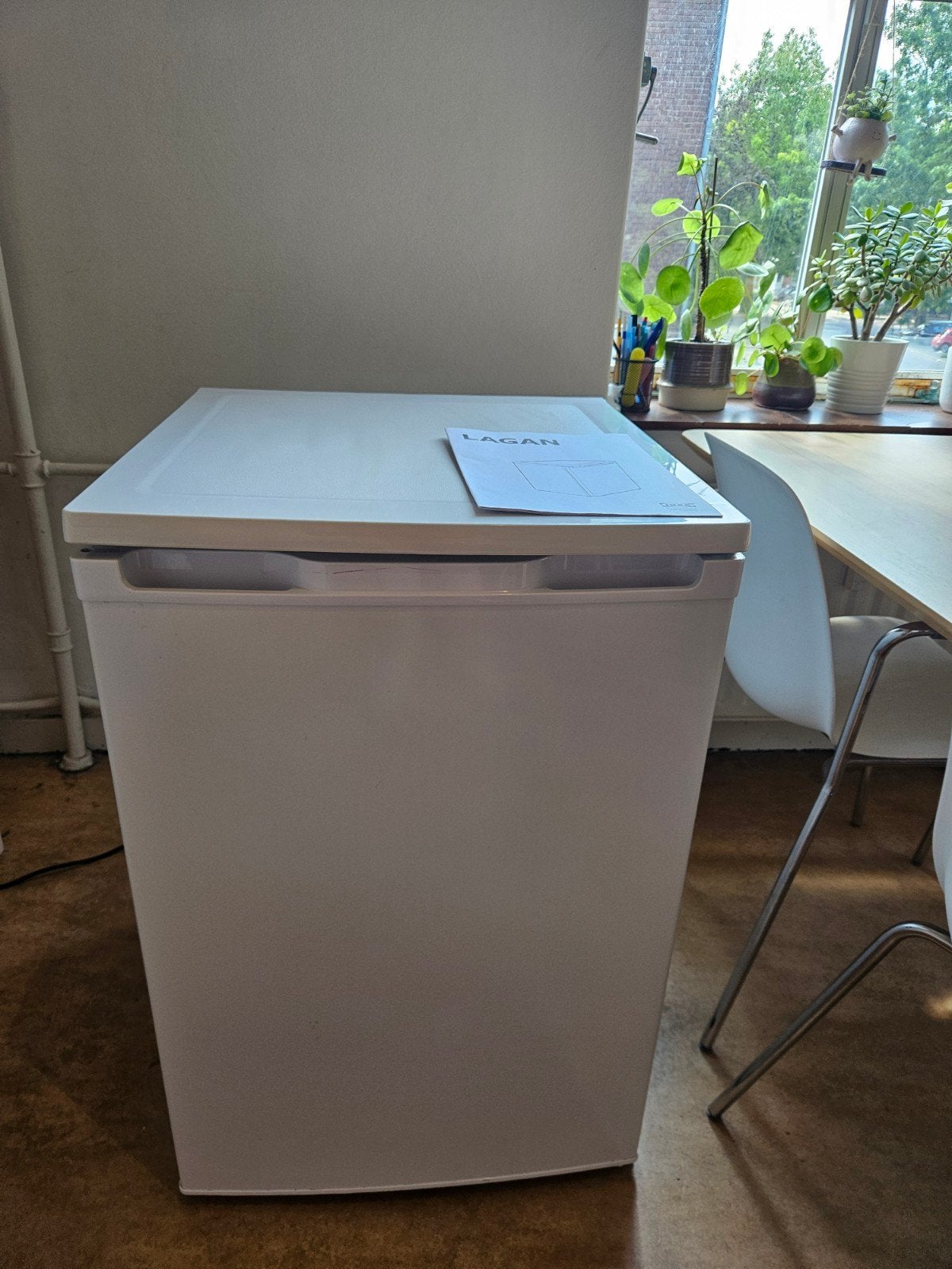 IKEA Lagan Koelkast met vriesvak losstaand wit, 75 tot 100 liter, Zo goed als nieuw, 45 tot 60 cm, Met vriesvak