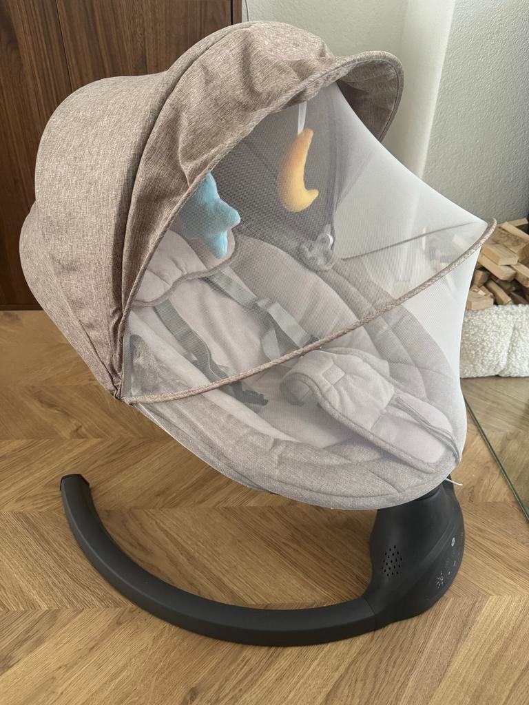 Bebies First Baby Swing Elektrische Wipstoel, Wipstoel, Ophalen, Overige merken, Met gordel(s) of riempje(s)